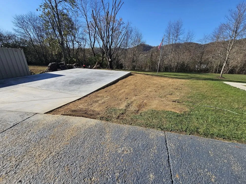 Top-rated landscape installation experts serving Blountville, TN - Dirtwerx