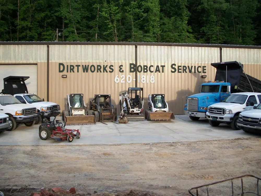 Reliable outdoor landscaping near you in Alabaster, AL by Dirtwork & Bobcat Services