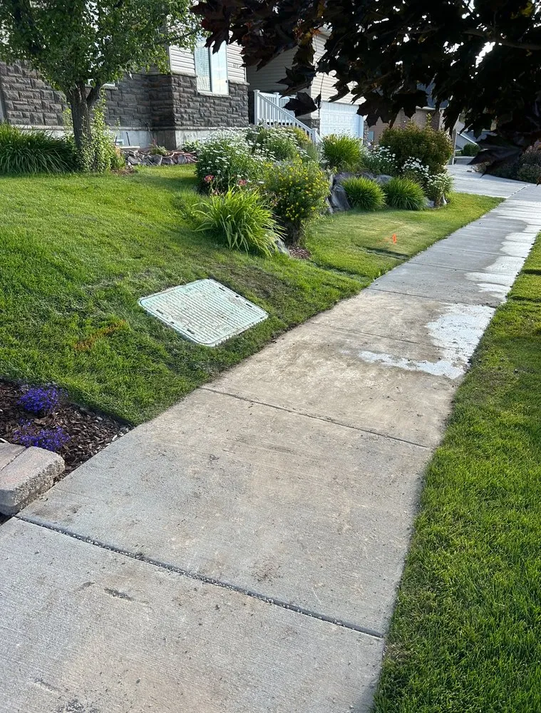 Affordable lawn care service for beautiful yards in Nampa, ID by Dirtwork Dynamics