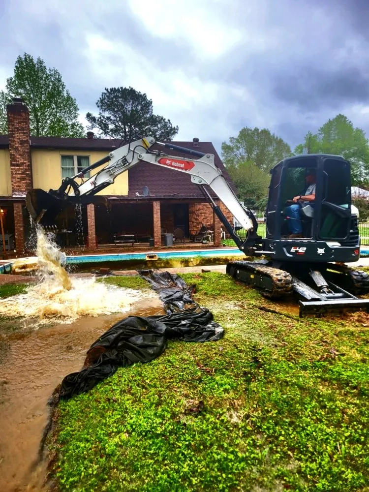 Trusted yard maintenance experts serving Olive Branch, MS - Dirtworx