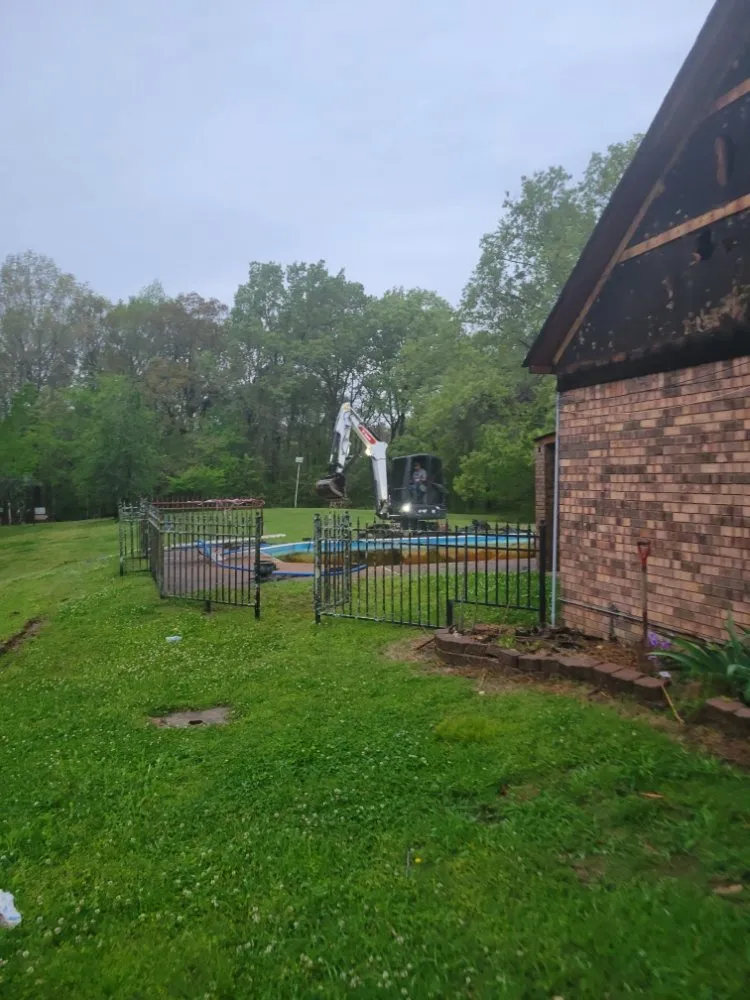 Trusted outdoor landscaping in Olive Branch, MS by Dirtworx