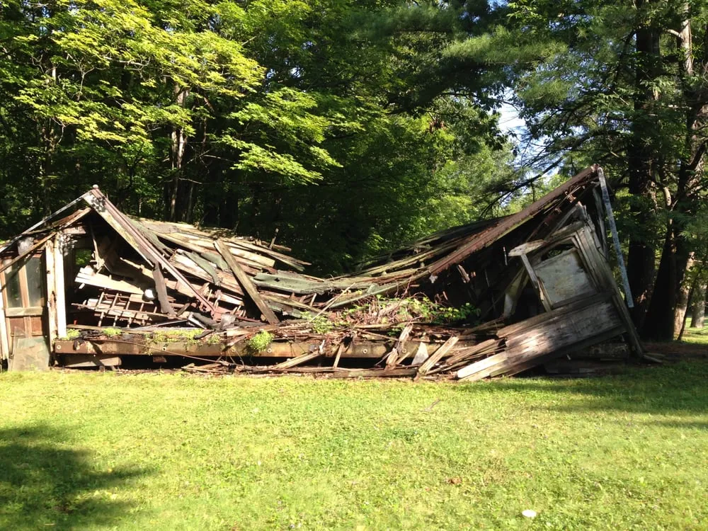 Professional residential landscaping experts serving Livonia, NY - Dirty Chores Property Maintenance