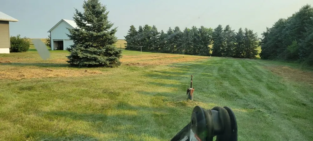 Local lawn care service experts serving Underwood, ND - Dirty Dan's Dirt and Lawncare