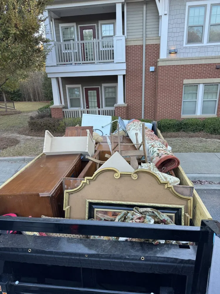 Reliable yard cleanup service for beautiful yards in Gainesville, GA by Dirty Dawg Hauling And Disposal