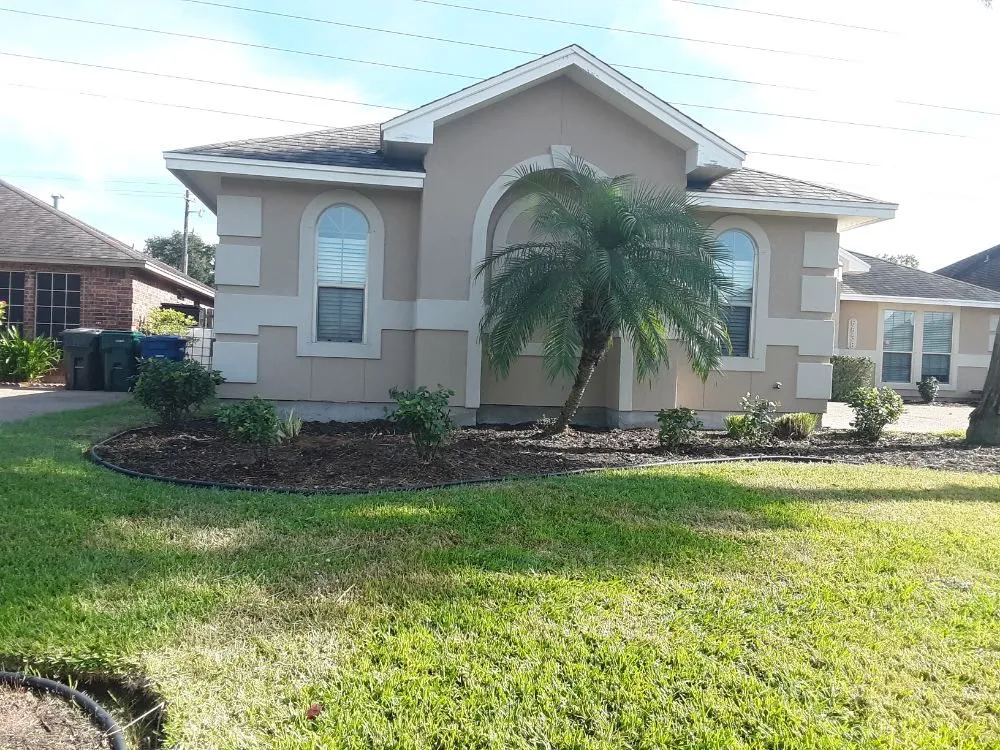 Top-rated garden landscaping for homes across Corpus Christi, TX - Dirty Deeds Coastal Services