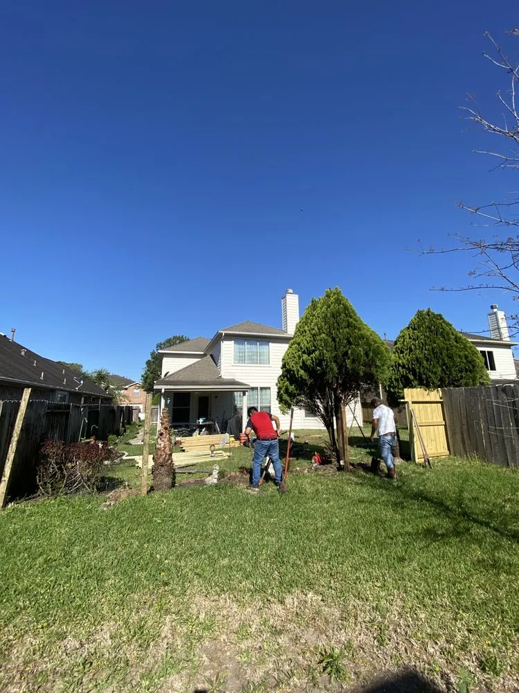 Affordable garden landscaping in Houston, TX by Dirty Dirt Multiservices