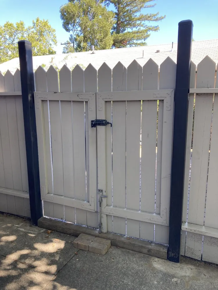 Custom lawn care service for residential properties across Ukiah, CA - Dirty Fingers Landscaping