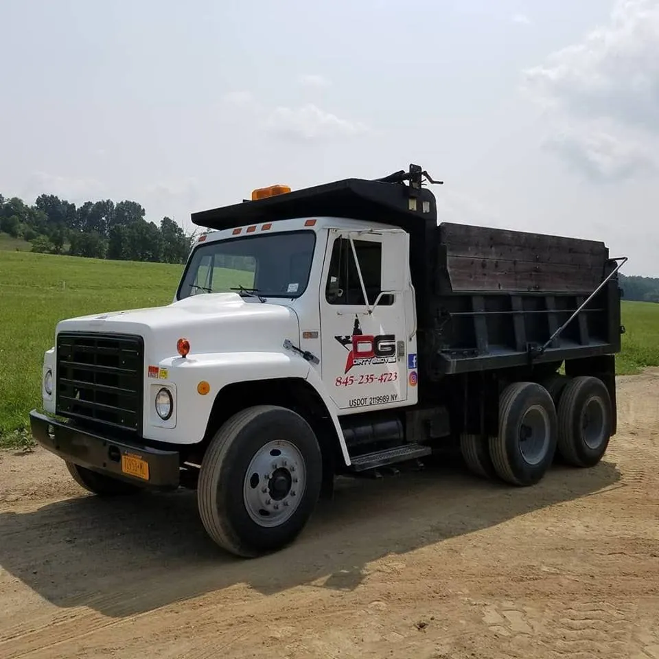 Affordable garden landscaping near you in Hyde Park, NY by Dirty Gloves