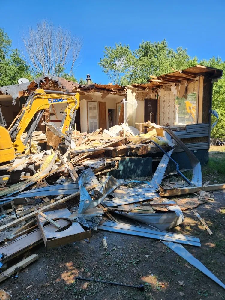 Professional residential landscaping experts serving Glenburn, ME - Dirty Seeds