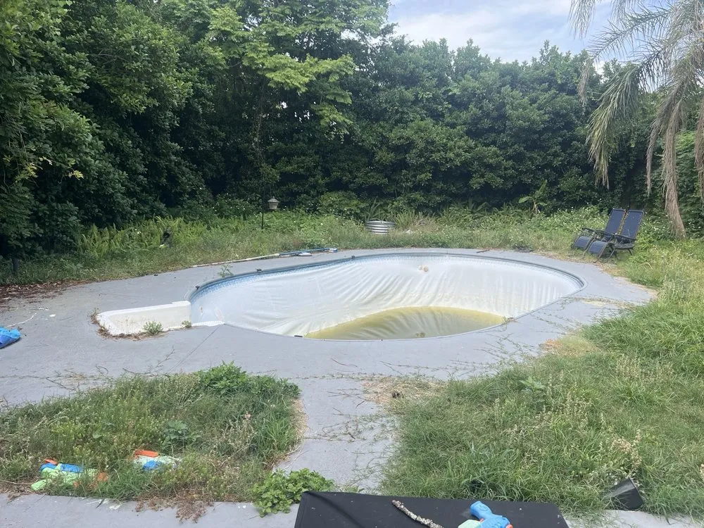 Professional outdoor landscaping in Starke, FL - Dirty South Trio