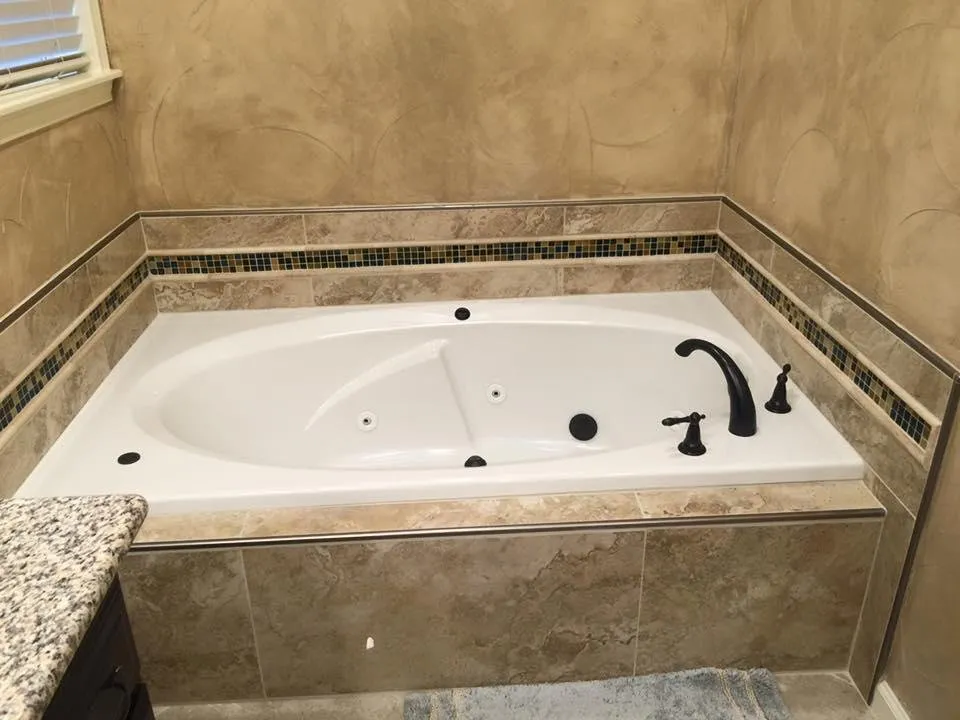 Custom garden landscaping for beautiful yards in Texarkana, TX by DirtyWorks Home Services