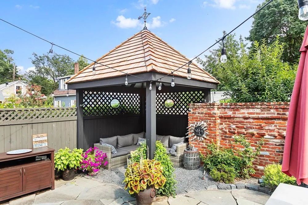 Local landscape design in Wilmington, DE by DiSabatino Landscaping