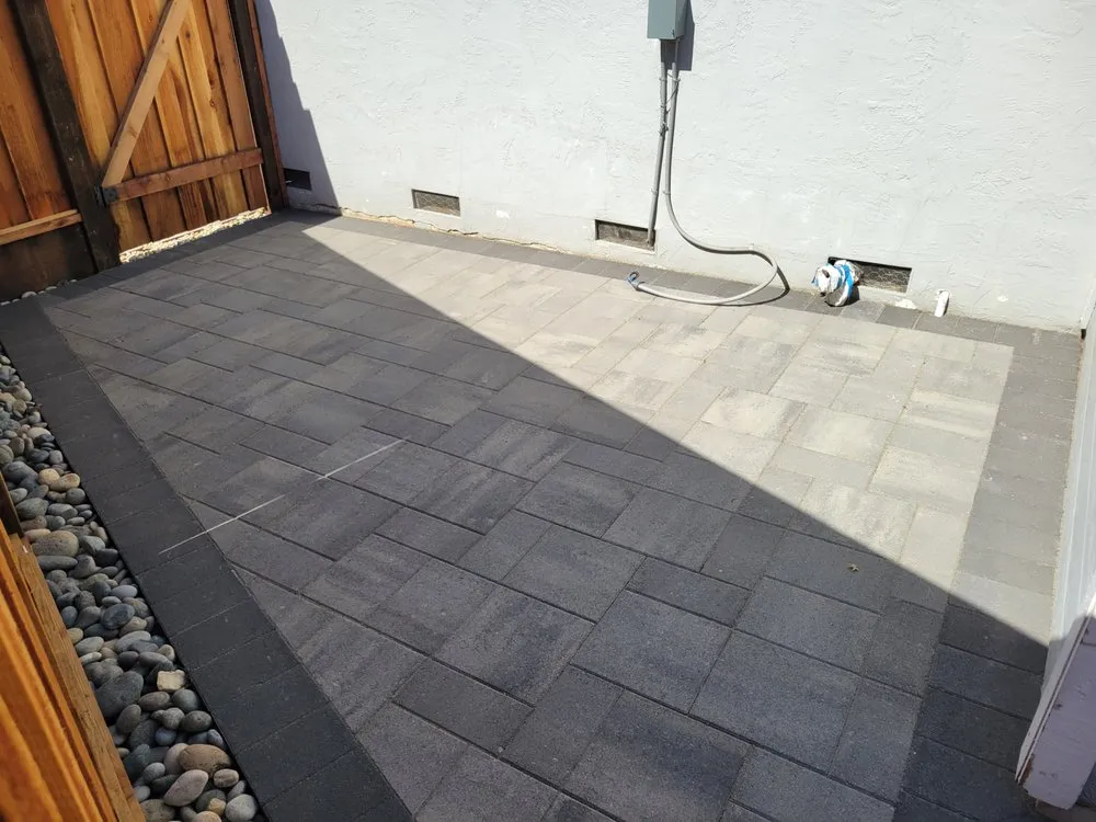 Custom outdoor landscaping in San Martin, CA by DiSalvo Landscape