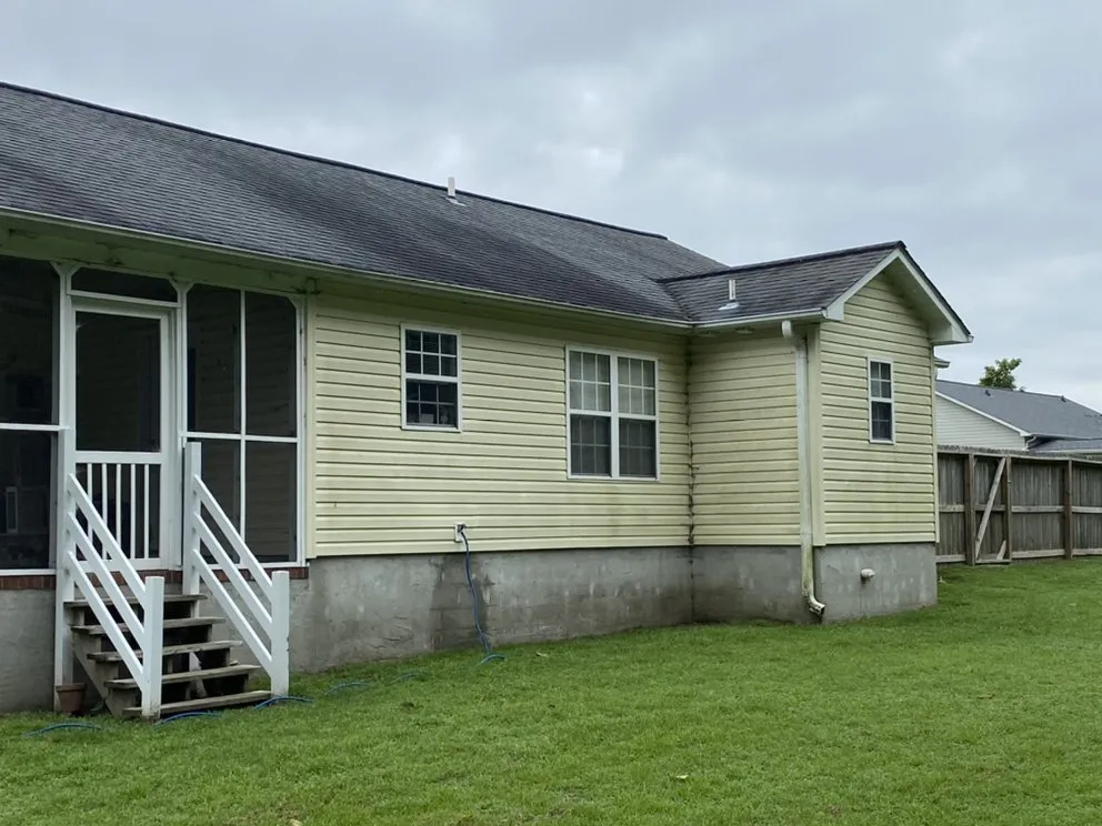 Expert lawn care service in Jacksonville, NC - Discount Lawn Care And Pressure Cleaning