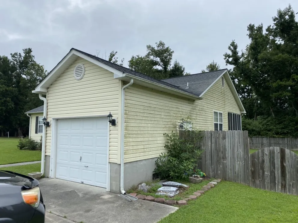 Top-rated landscape installation experts serving Jacksonville, NC - Discount Lawn Care And Pressure Cleaning