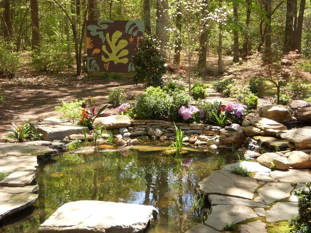 Trusted landscaping services for year-round maintenance in New Bern, NC by Discover Outdoor Living