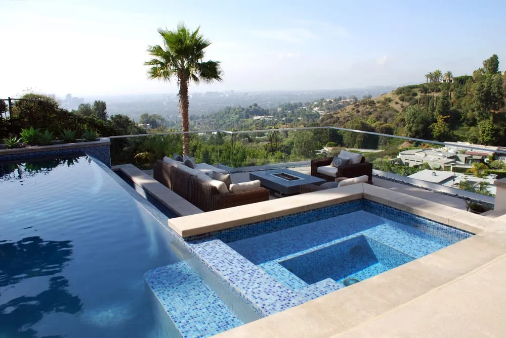 Affordable yard cleanup service in Sherman Oaks, CA by Discovery Landscaping