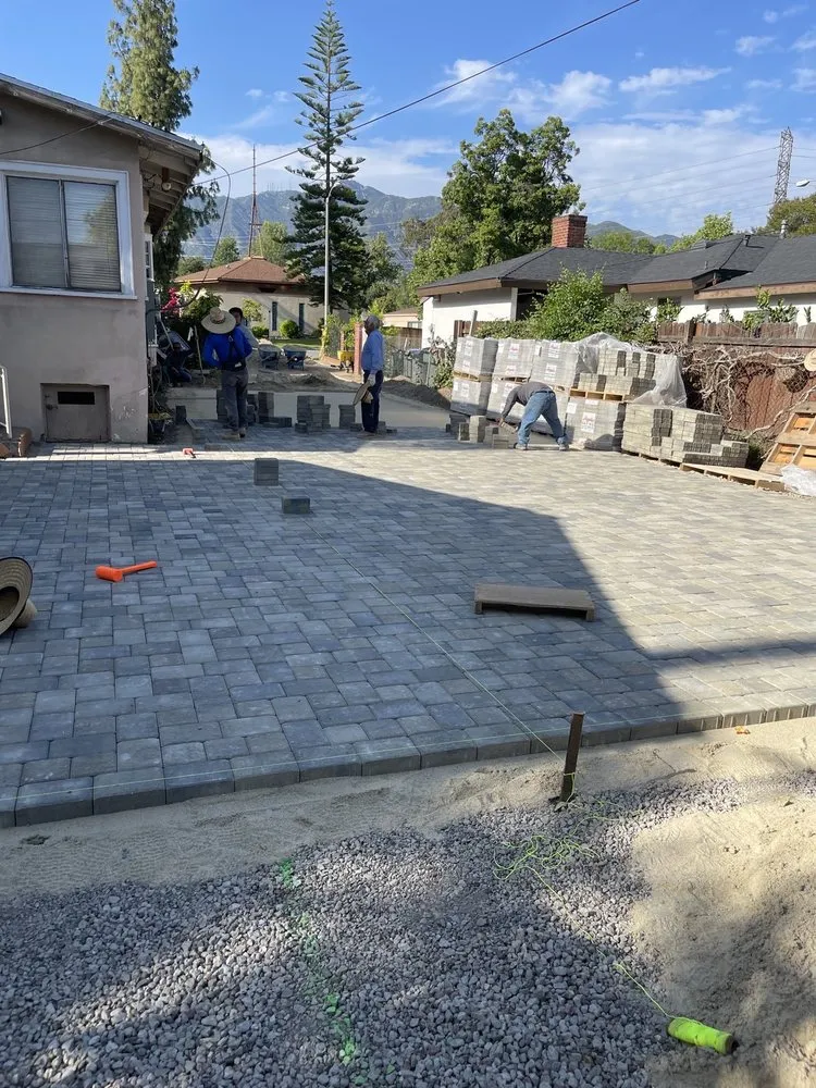 Local yard cleanup service for beautiful yards in Covina, CA by Disney Outdoor Haven