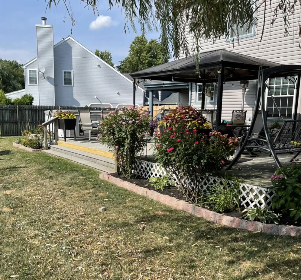 Top-rated lawn care service experts serving Evesham, NJ - Distinct Surroundings