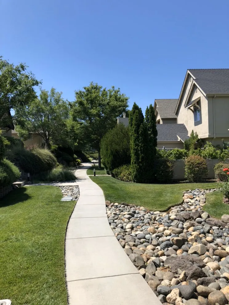 Professional residential landscaping in Chico, CA - Distinctive Landscape & Maintenance