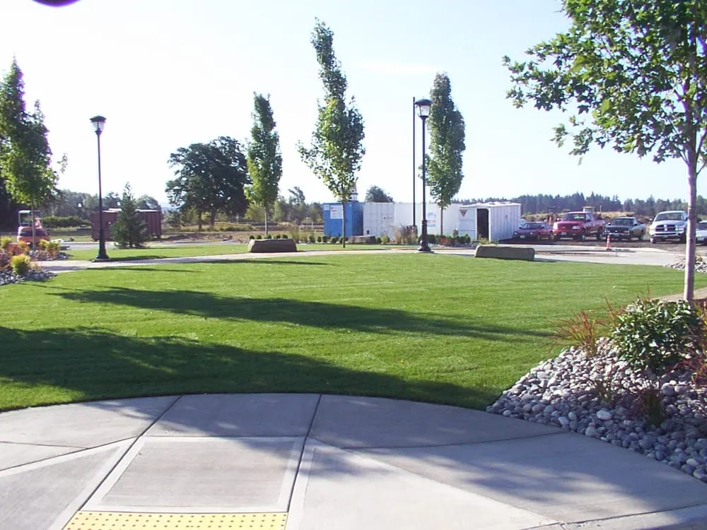 Custom landscape installation in Vancouver, WA - Distinctive Landscape