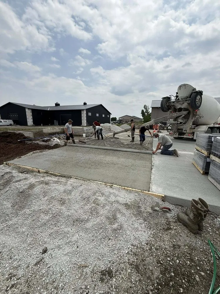 Expert garden landscaping in Ames, IA - Distinctive Landscapes