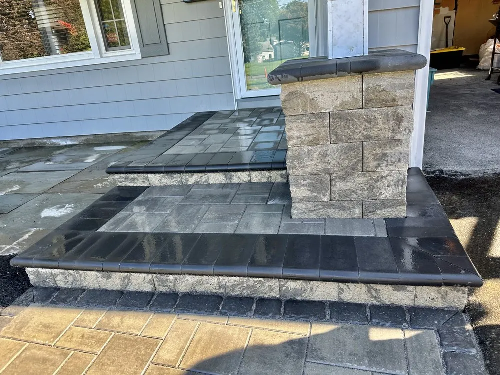 Top-rated outdoor landscaping for beautiful yards in Baldwinsville, NY by Distinguished Landscapes