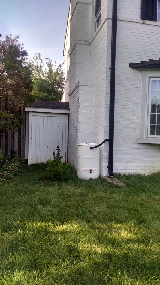 Trusted lawn mowing service experts serving Washington DC, DC - District Garden