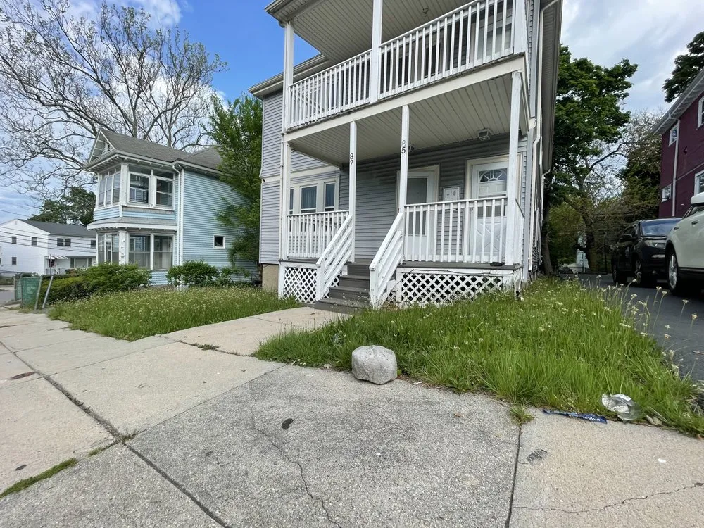 Reliable yard cleanup service for residential properties in Boston, MA by District Lawn Service