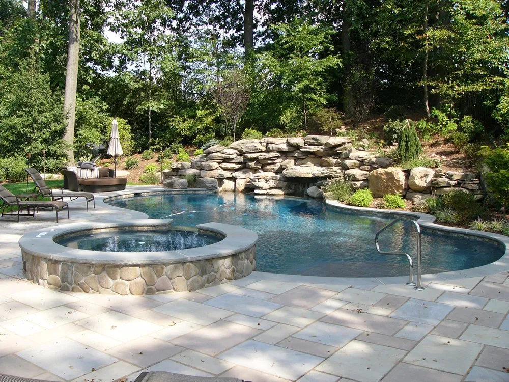 Affordable lawn care service in Oakland, NJ by Ditomaso Landscape Group