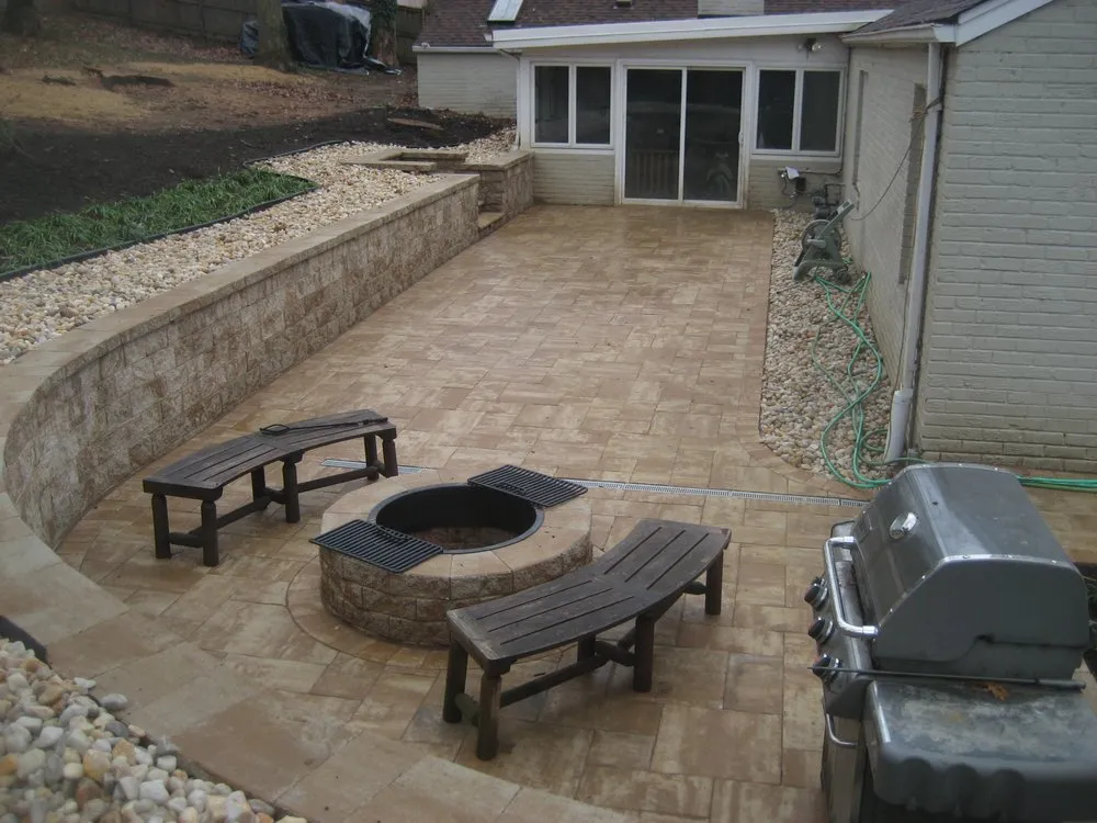 Affordable landscaping services experts serving Derwood, MD - Diversified Contractors Llc