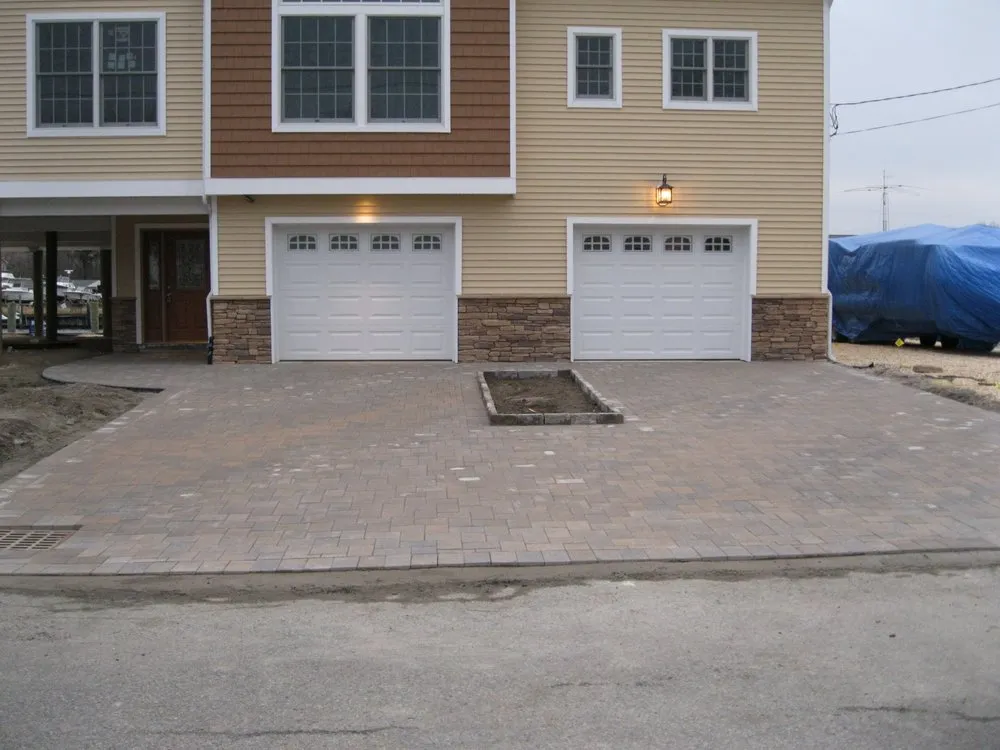 Top-rated yard cleanup service in Jackson, NJ - Diversified Lawn and Landscape