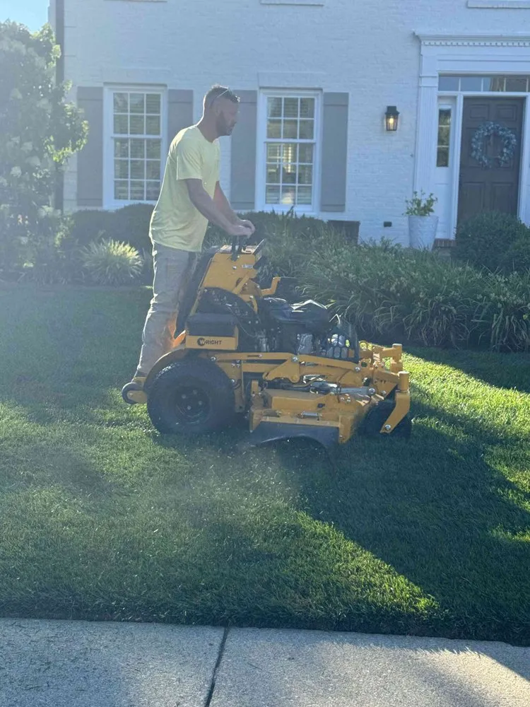 Local landscape installation in Lexington, KY - Diversified Lawn and Landscape