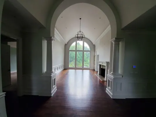 Diversified Technology Solutions Logo