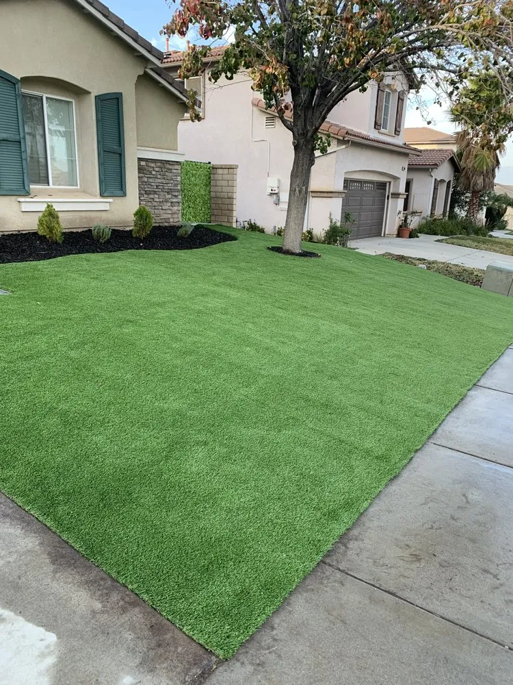 Expert outdoor landscaping experts serving Corona, CA - Divine Creations Landscape