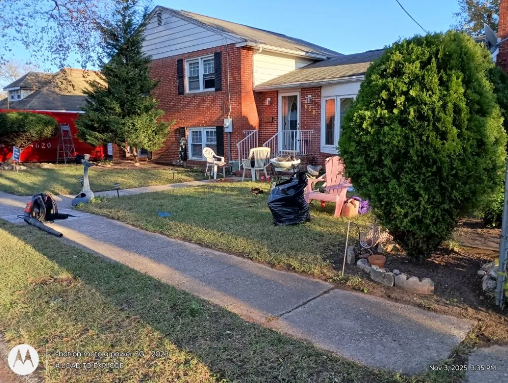 Affordable lawn mowing service for outdoor upgrades across Philadelphia, PA - Divine Design Landscapes