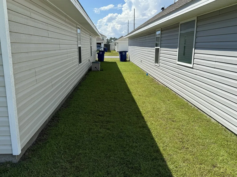 Trusted yard cleanup service in Panama City, FL - Divine Duty Lawn Care Services