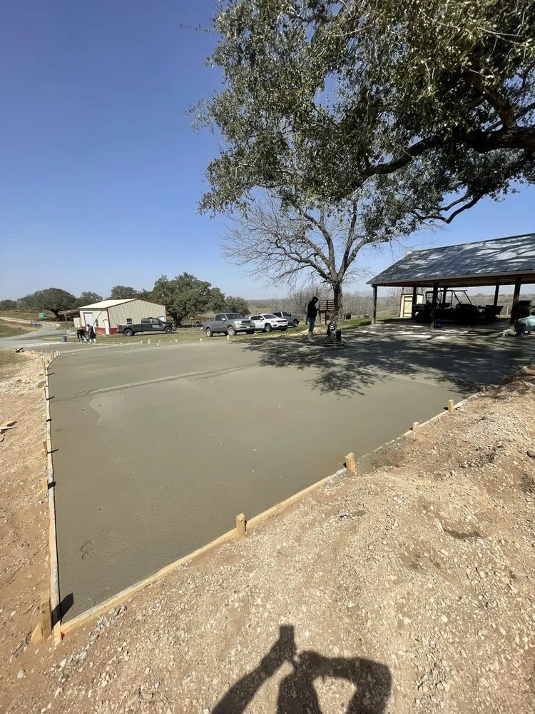 Custom outdoor landscaping for beautiful yards in San Antonio, TX by Divine Garden Landscaping