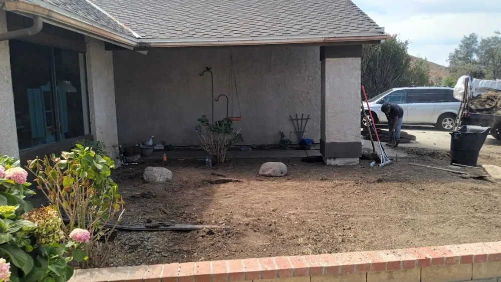 Reliable residential landscaping for year-round maintenance across Oxnard, CA - Divine Landscape