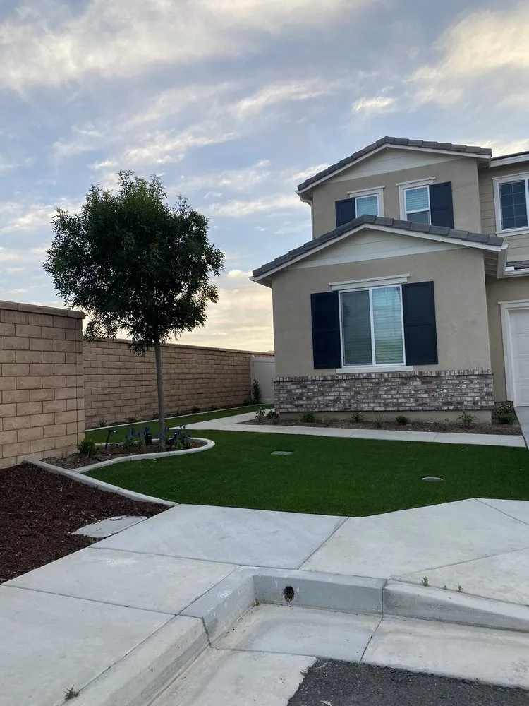 Affordable yard maintenance experts serving Temecula, CA - Divine Landscape Services