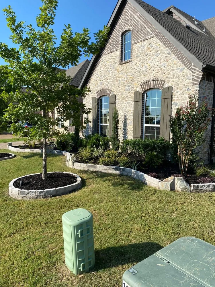 Reliable lawn care service experts serving Allen, TX - Divine Landscaping