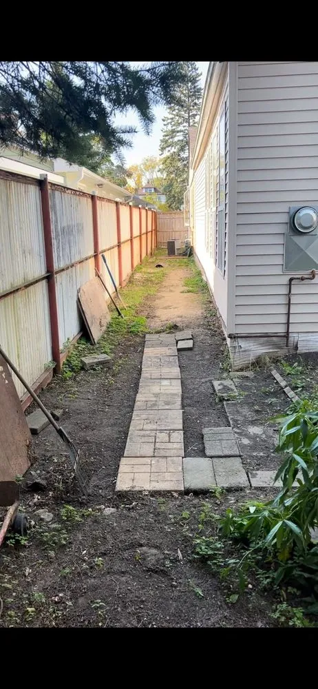 Custom lawn care service in Waukegan, IL - Divine Outdoor Services