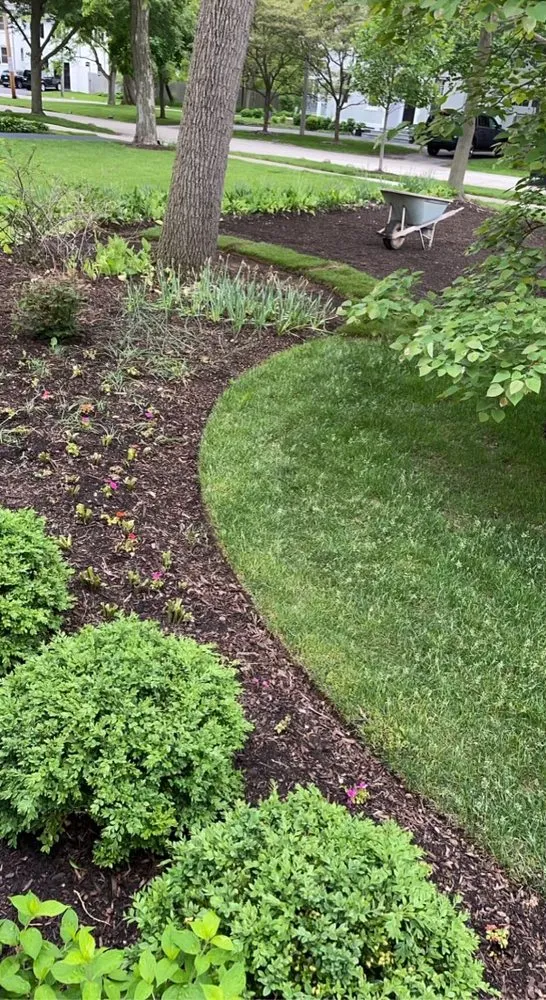 Custom landscaping services in Waukegan, IL by Divine Outdoor Services