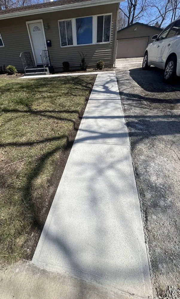 Local garden landscaping for homes across Waukegan, IL - Divine Outdoor Services