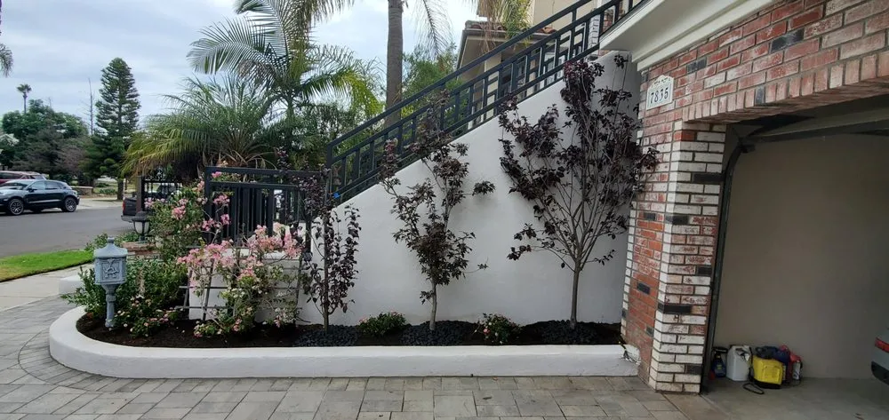 Local landscape design for homes in Lomita, CA by Divine Reflections