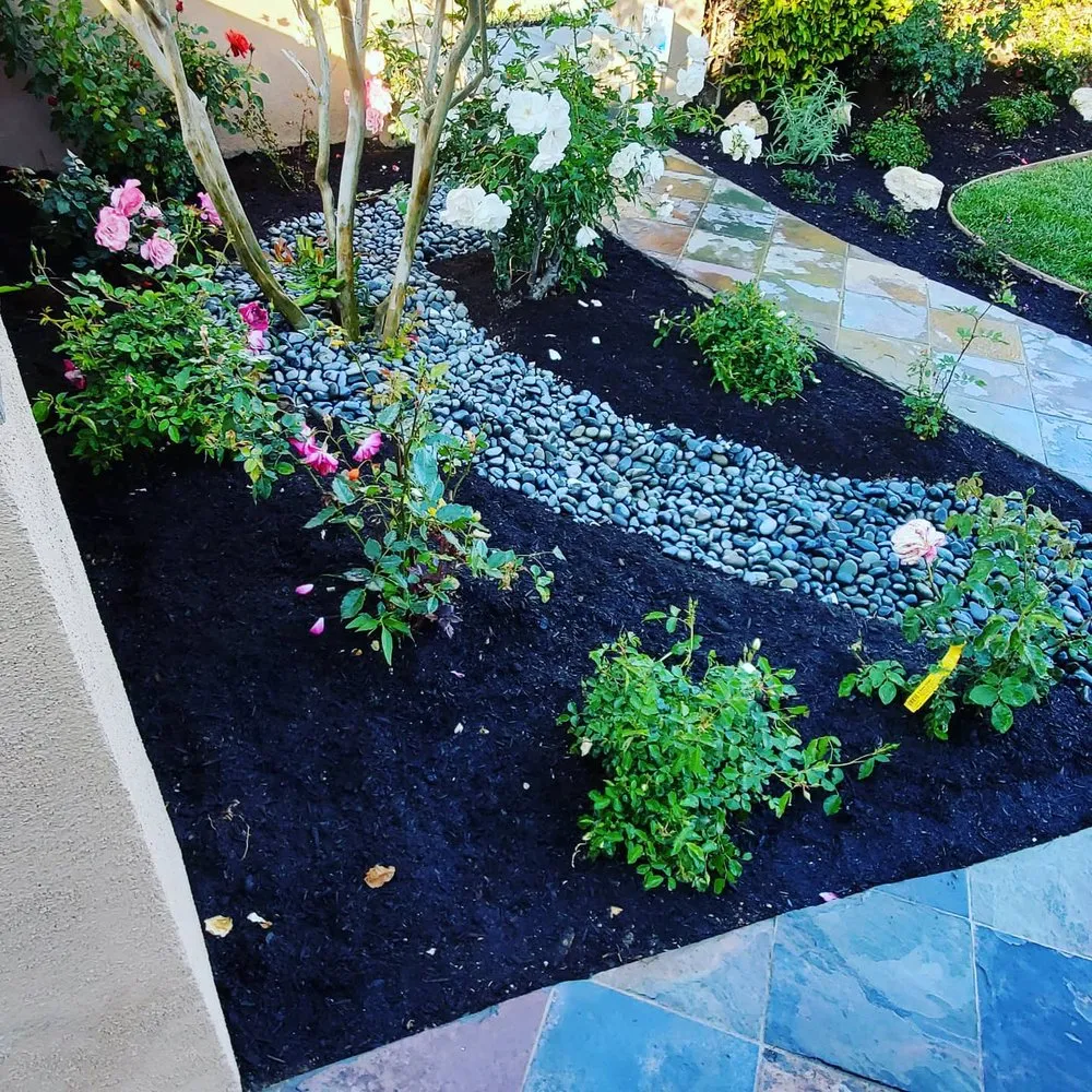 Expert residential landscaping experts serving Lomita, CA - Divine Reflections