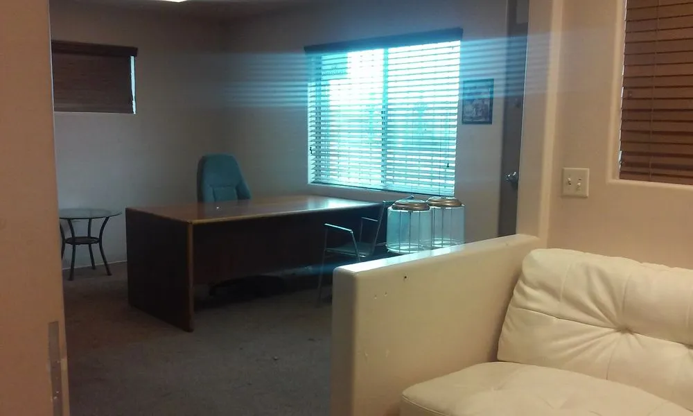 Reliable lawn care service experts serving Tucson, AZ - Divinity Kleaners