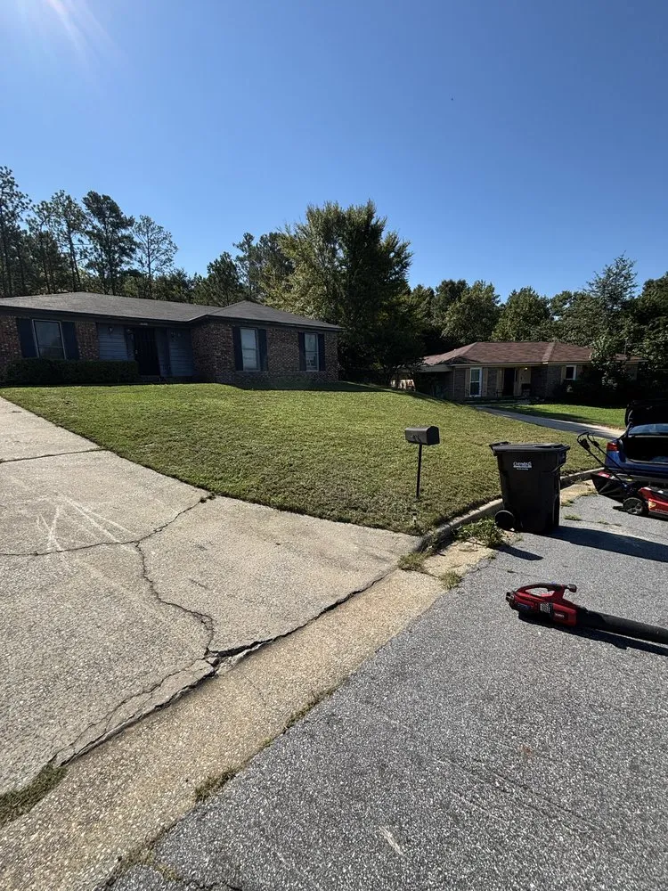 Expert outdoor landscaping in Columbus, GA - Dixon Elite Landscaping