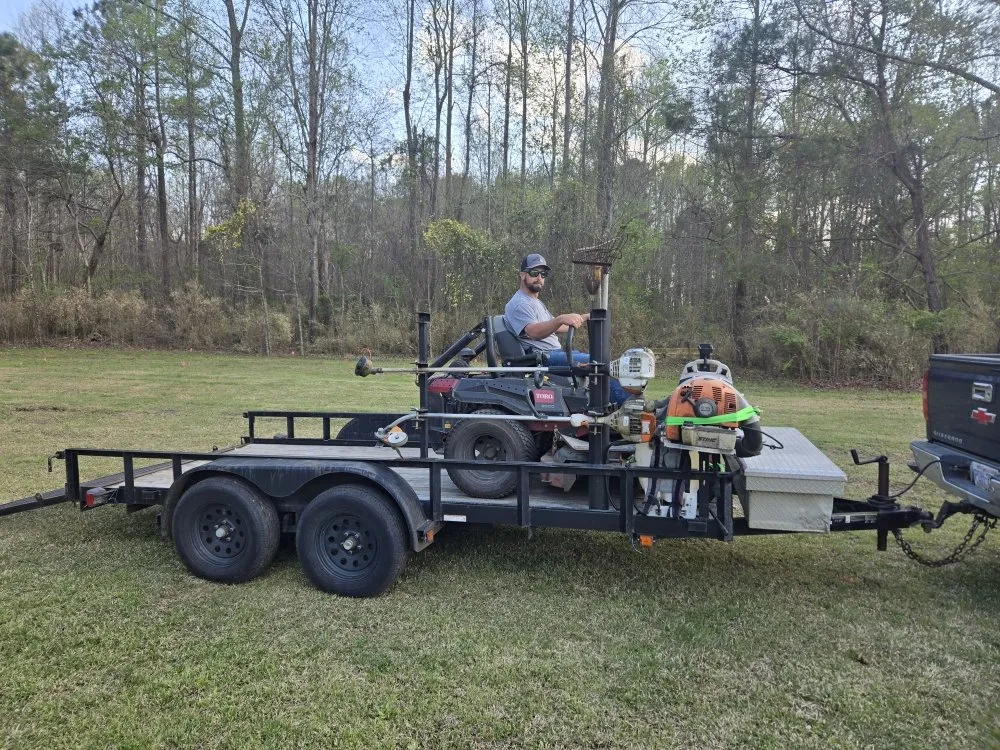 Professional outdoor landscaping experts serving Greenville, NC - Dixon Landscaping