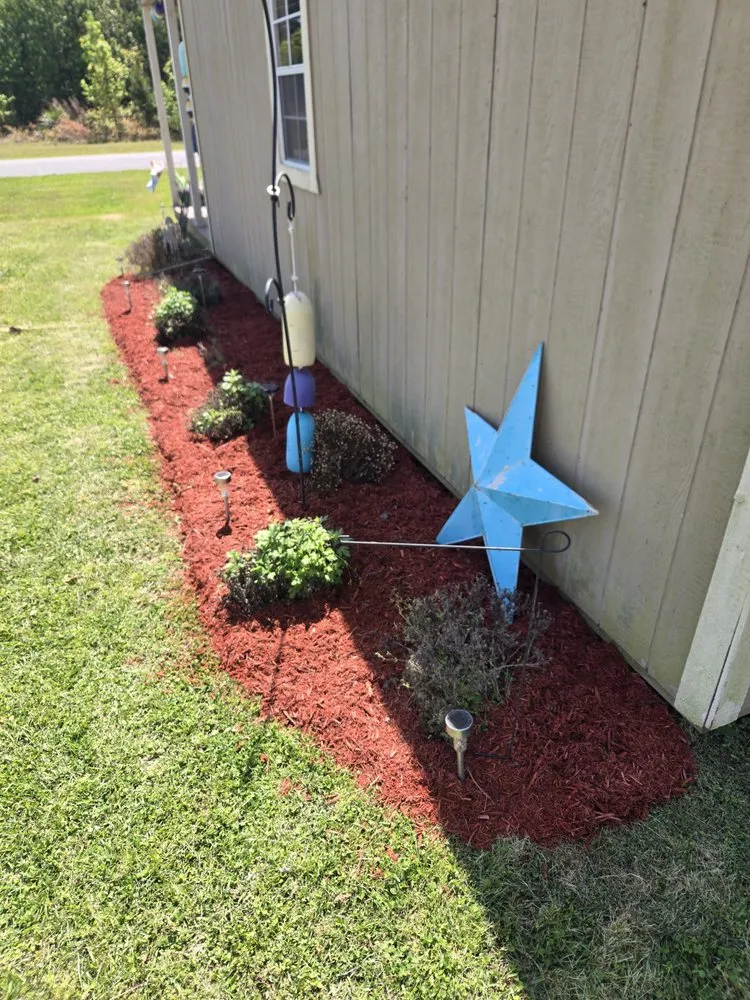 Custom yard cleanup service experts serving Greenville, NC - Dixon Landscaping